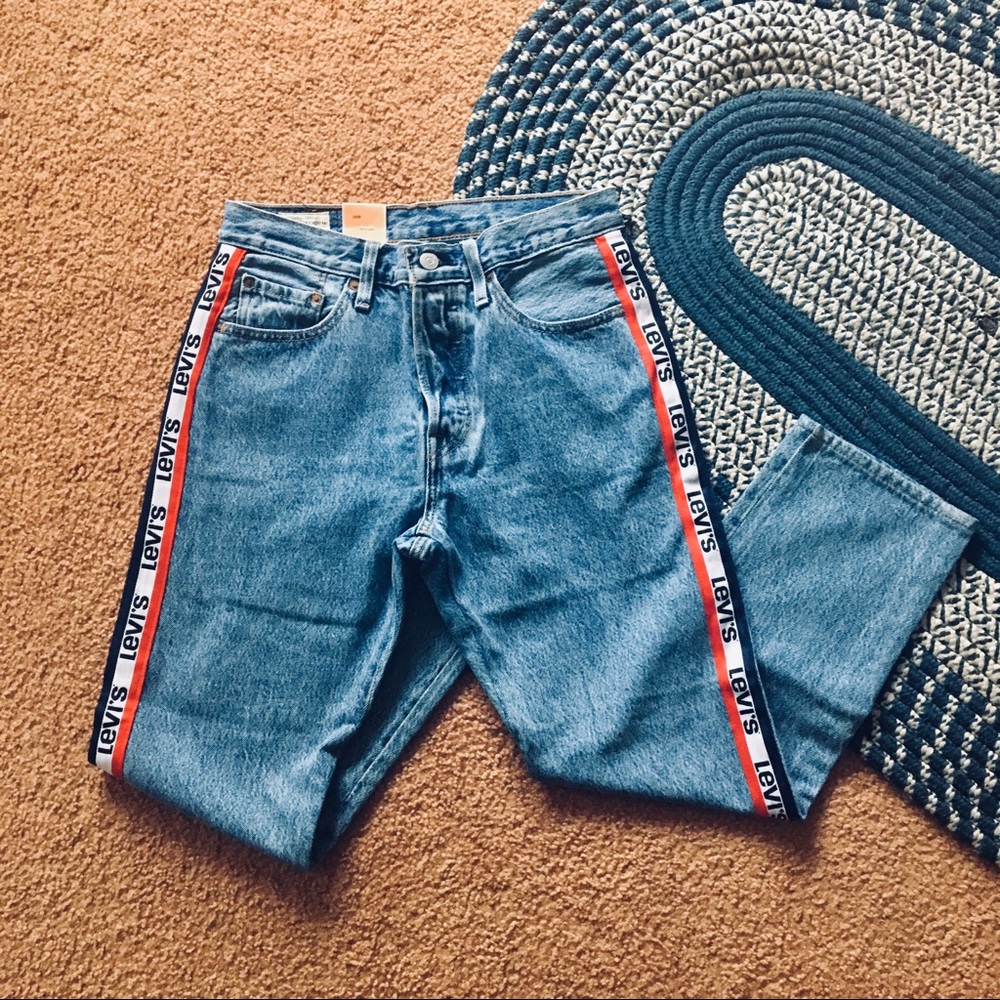 Levi’s premium 501 jeans